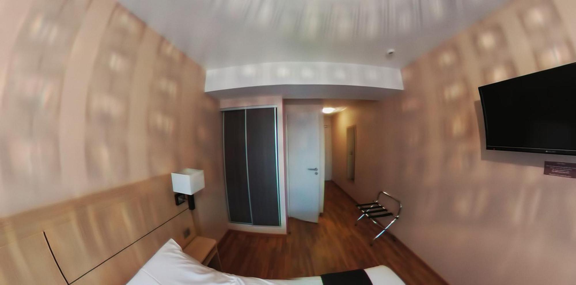 Hotel Au Bon Coin Cloyes-sur-le-Loir Eksteriør bilde